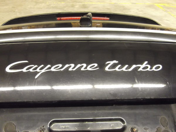 7L5.827.119 Rear Trunk Lid Porsche Cayenne 955 Turbo