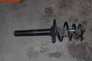986.343.041.04 & 996.343.505.00 Shock Absorber Front Porsche Boxster 986 & Porsche 911 996