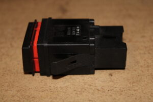 7L5.953.235.A Hazard Light Switch Porsche Cayenne & VW Touareg.