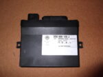 3D0 909 135 J Keyless Control Unit Porsche / VW