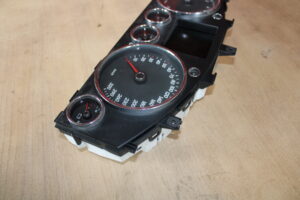 7L6.920.880.A & 0 263 632 001 Instrument Cluster Volkswagen Touareg.