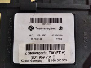 3D1959701E Raammotor Links voor VW Phaeton.
