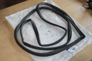 944.537.092.00 Door seal Porsche 924 & Porsche 944