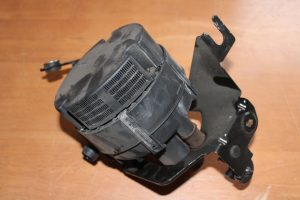 996.605.104.00 Air injection pump Porsche Boxster 986 & Porsche 996