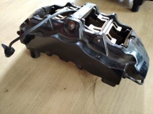 BREMBO 20.7675.02 Remklauwen - Front Brake Calipers