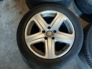 Velgenset 9J x 19 H2 ET 60, 275-45 R 19 VW Touareg