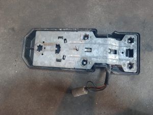 477 945 114 & 477 945 285 Achterkant Achterlicht Rechts / Cap & Bulb Holder Rear Light Right