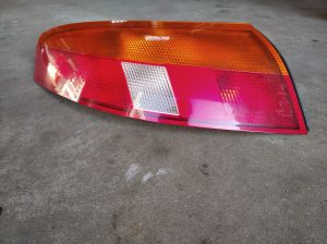 996.631.403.01 Achterlicht links / Rear Light Left Porsche 911 - 996