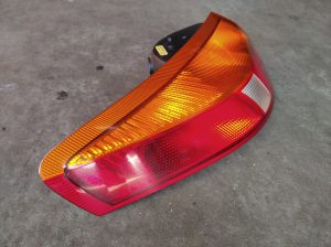 996.631.403.01 Achterlicht links / Rear Light Left Porsche 911 - 996