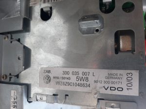 3D0 035 007 L Radio Navigation Display VW Phaeton
