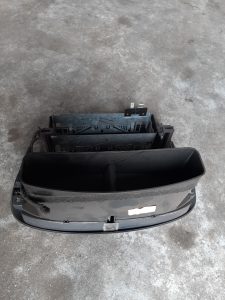 986.552.131.00 Center Dash Air vent Porsche Boxster 986
