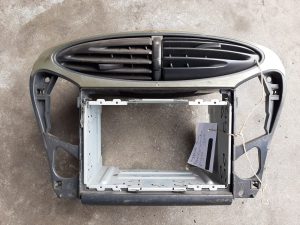 98655213100 Center Dash Air vent Porsche Boxster 986