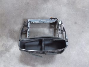 996.552.131.03 Center Dash Air Vent Porsche 911 996