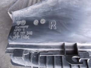 7L0 117 340