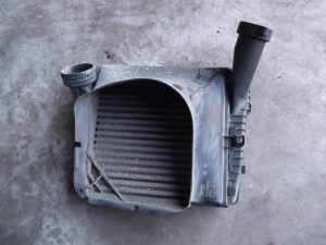 7L0 117 340