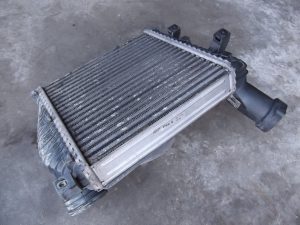 7L0 117 340