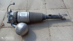 3D0 616 001 H & 1J0 973 802