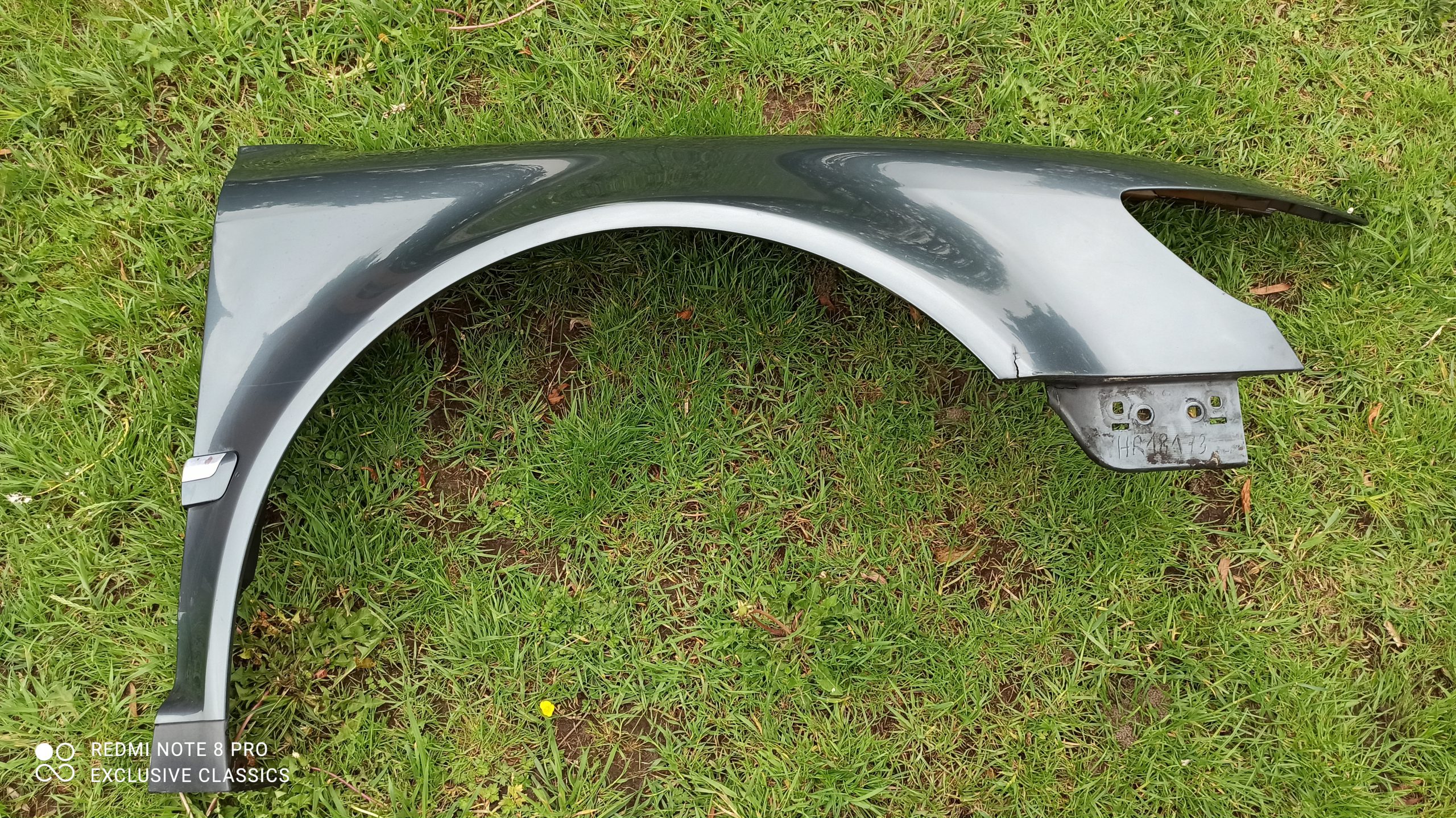 Fender Front Right. 3D0 821 254 F