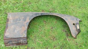 Fender Front Right. 477821022