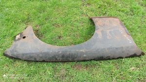 Fender Front Right. 477821022