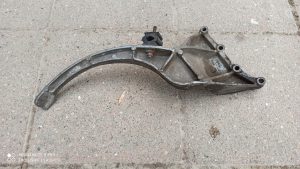 Muffler mounting Bracket 477253243