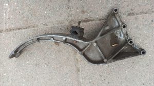 Muffler mounting Bracket 477253243
