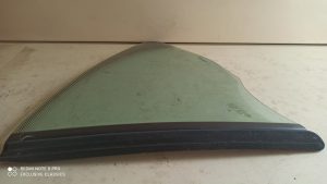 Rear Quarter Glass Left 99754311114.