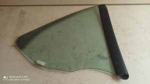 Rear Quarter Glass Left 99754311114.