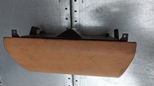 Dashboardkastje 7L5857095D & 7L5880324