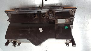 Dashboardkastje 7L5857095D & 7L5880324