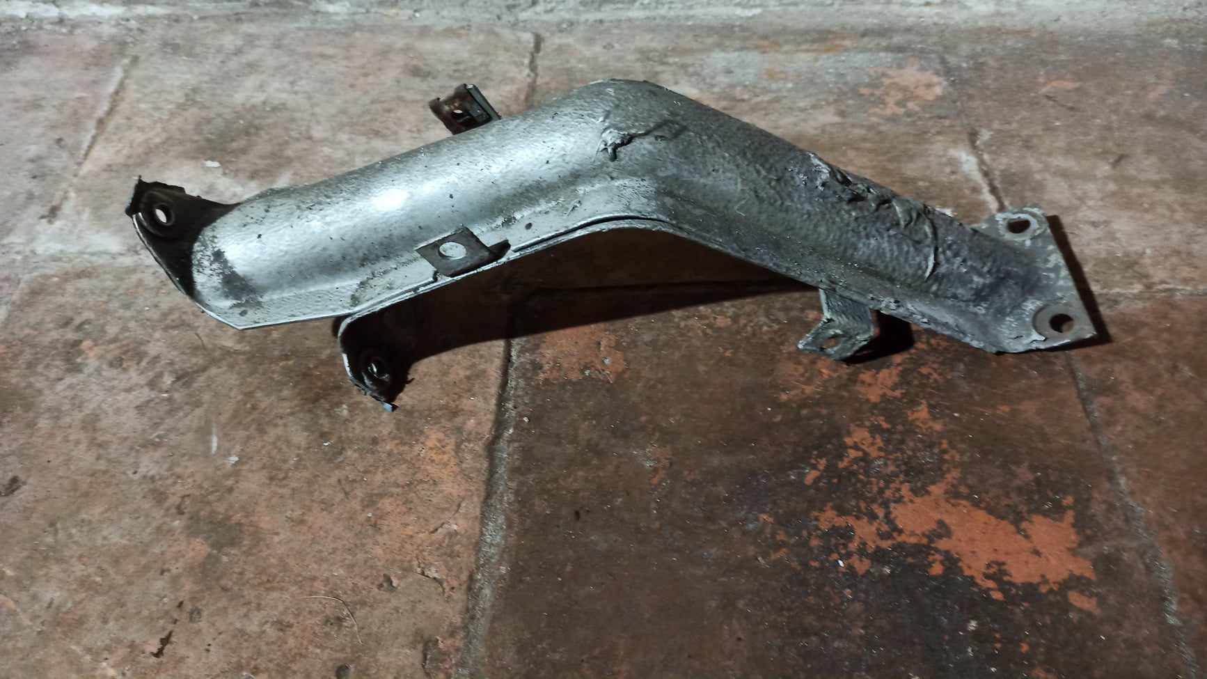 Spatbord steun Porsche 928