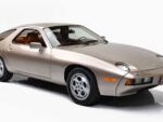 Porsche 928
